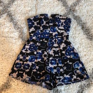 NBD X NAVEN TWINS FLORAL ROMPER SIZE XSMALL